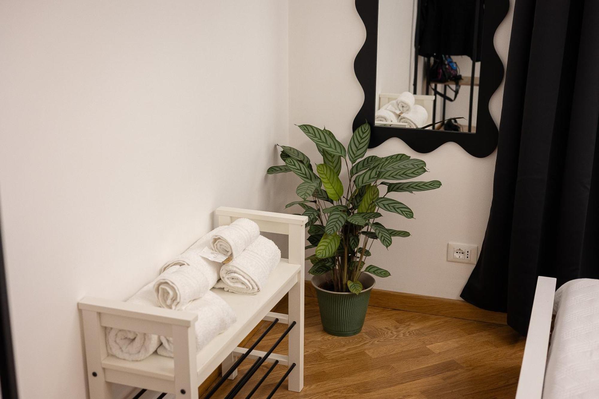 Khris Home Apartments - Trastevere Parini Róma Kültér fotó
